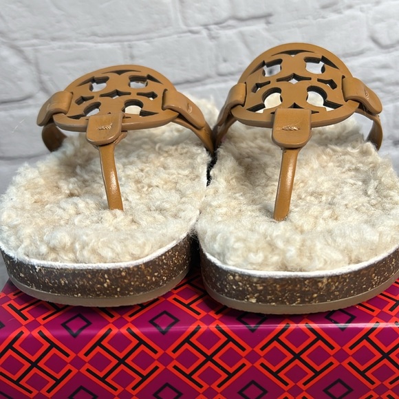 Tory Burch Miller Cloud Shearling Nappa Leather caramel corn buttermilk thong 6 - Picture 7 of 8